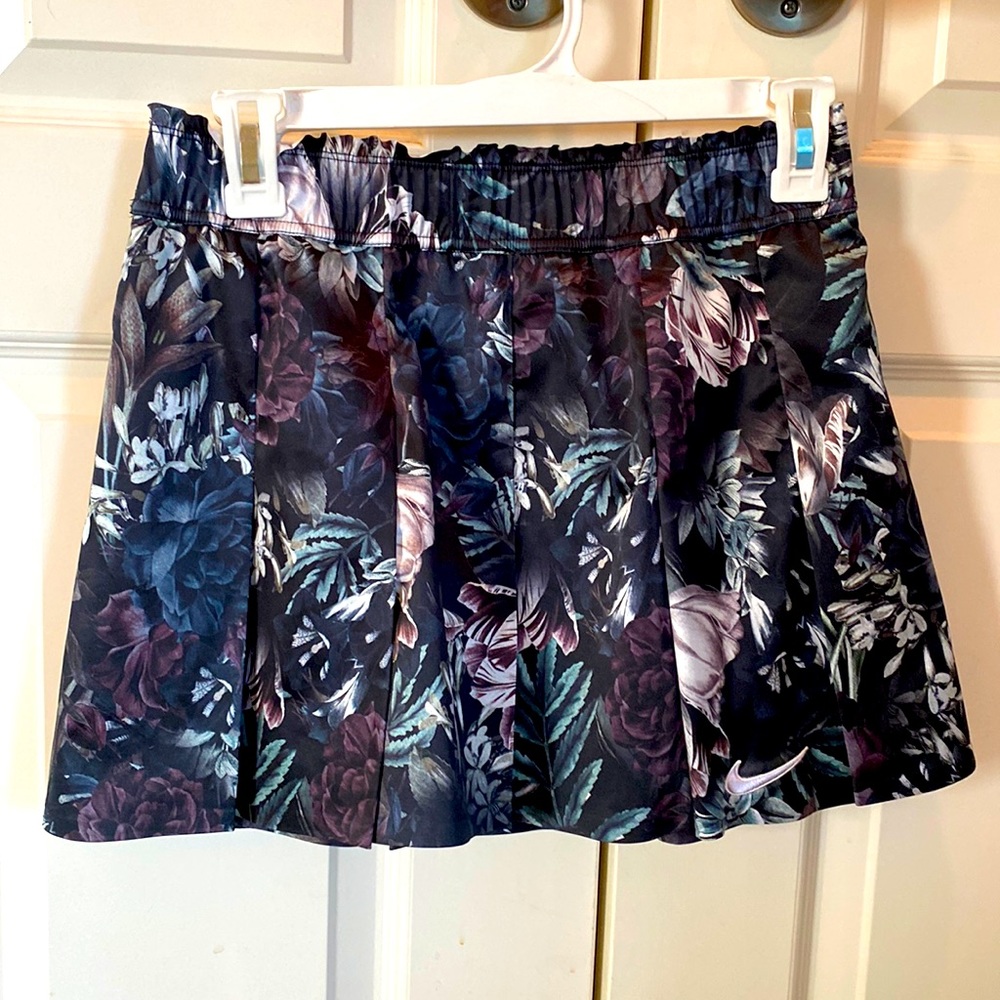 Nike Women’s Tennis Skirt